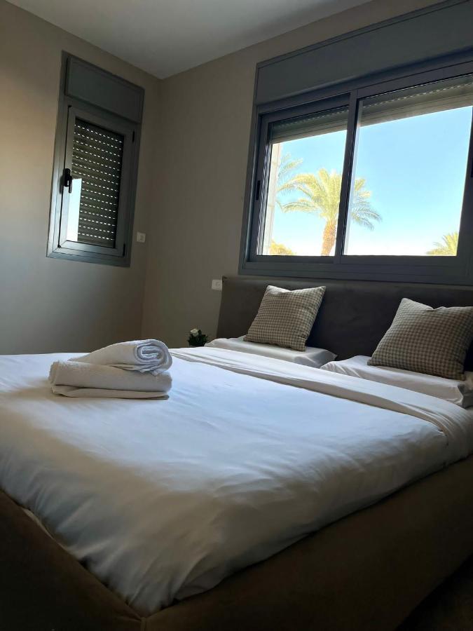 Esterin Royal Park Apartments Eilat Extérieur photo