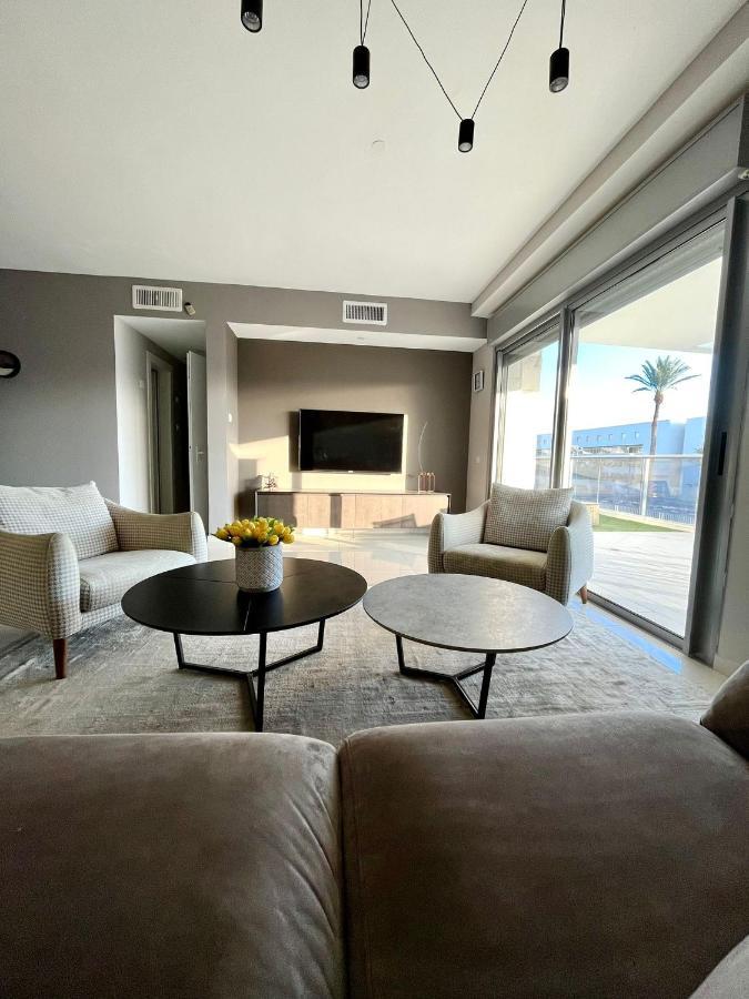 Esterin Royal Park Apartments Eilat Extérieur photo