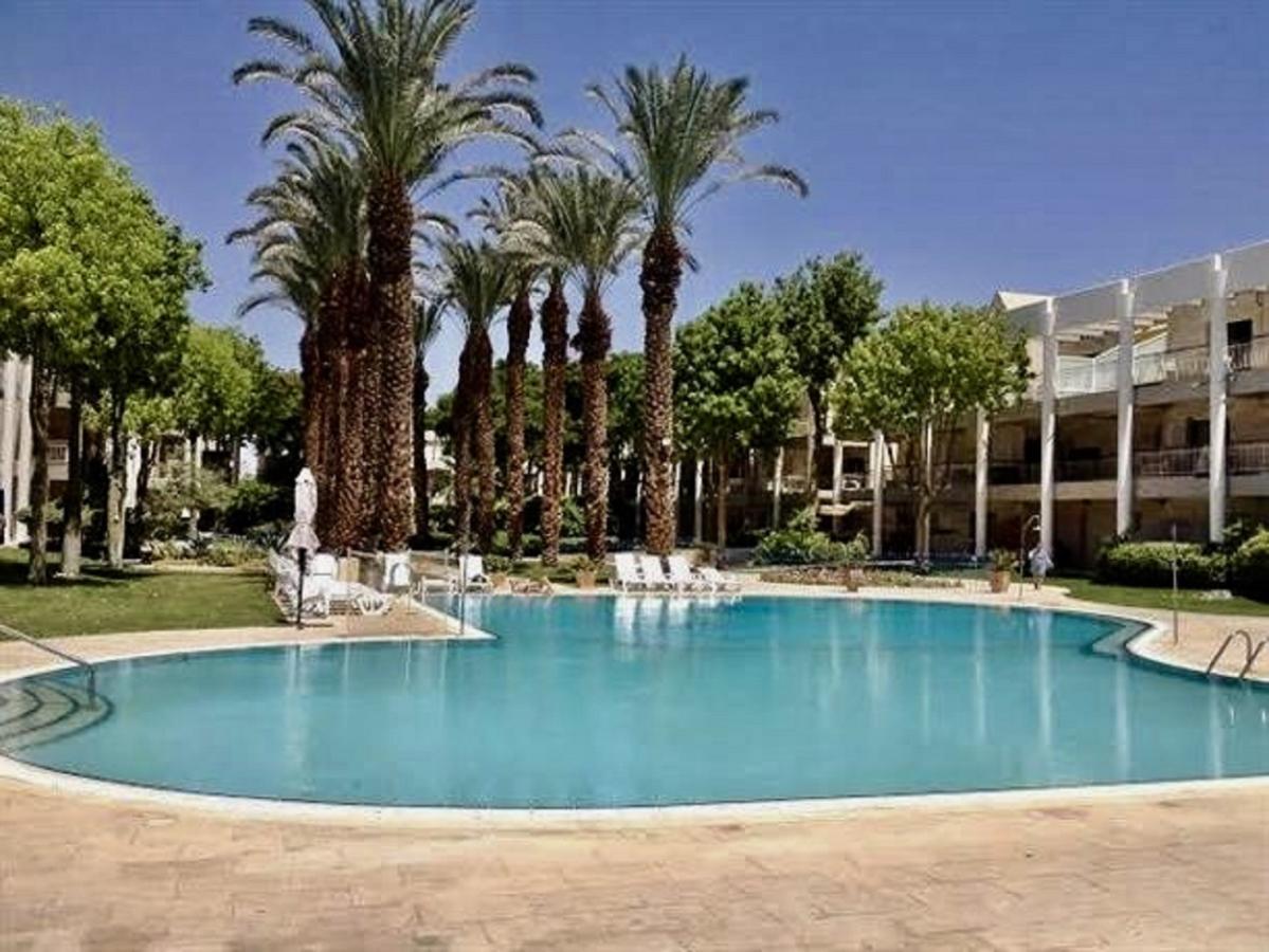 Esterin Royal Park Apartments Eilat Extérieur photo