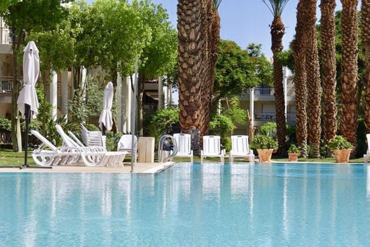Esterin Royal Park Apartments Eilat Extérieur photo