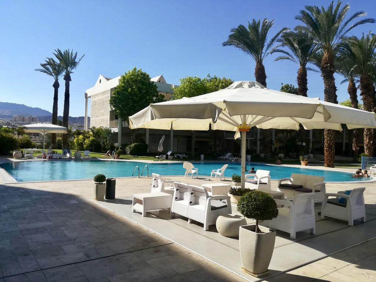Esterin Royal Park Apartments Eilat Extérieur photo